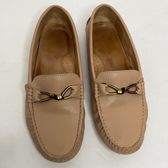 Louis Vuitton Shoes - LOUIS Vuitton vintage nude leather loafers Size 9
